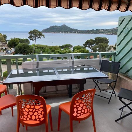 Front De Mer, Vue Exceptionnelle Panoramique Saint-Raphaël Екстериор снимка